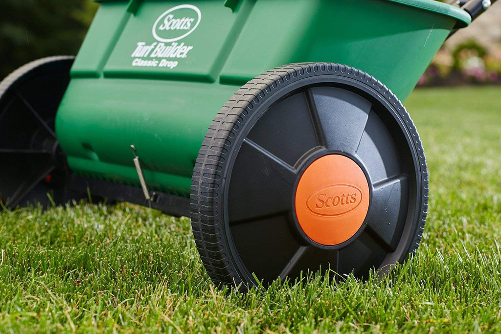 Scotts Turf Builder Classic Spreader