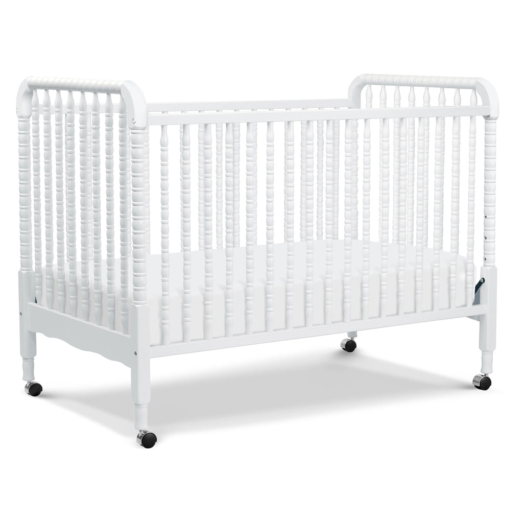 DaVinci Jenny Lind 3-in-1 Convertible Crib in White